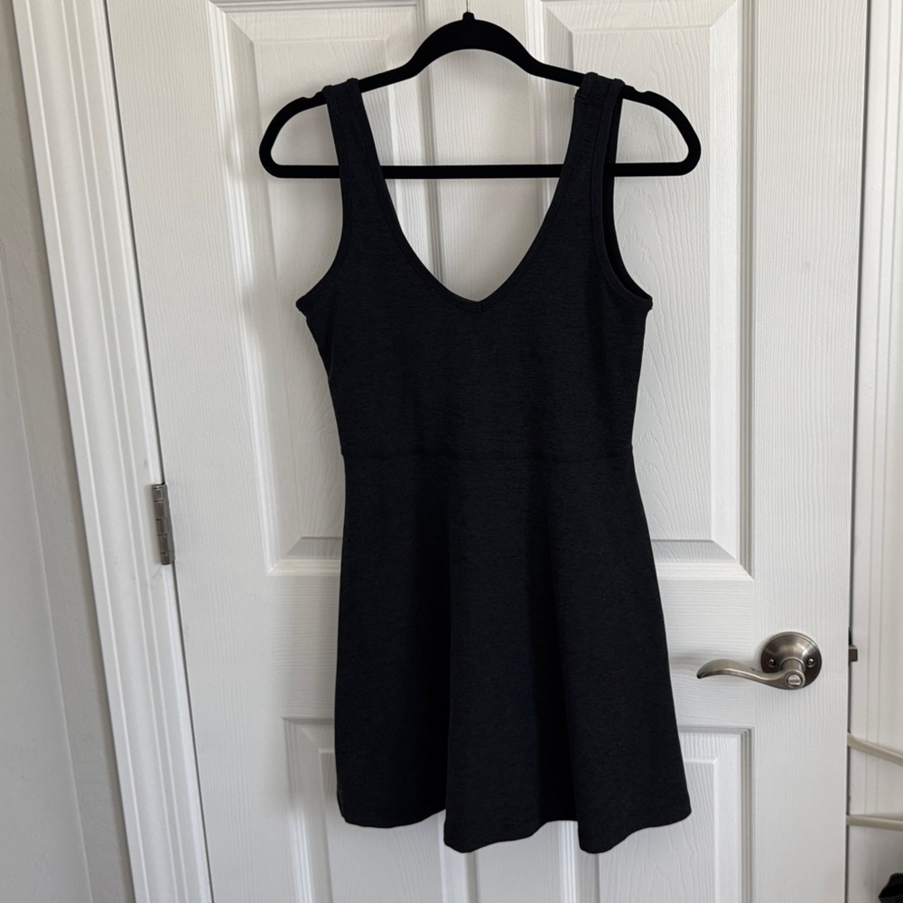 Beyond Yoga Black V-Neck Tank Skater Mini Dress